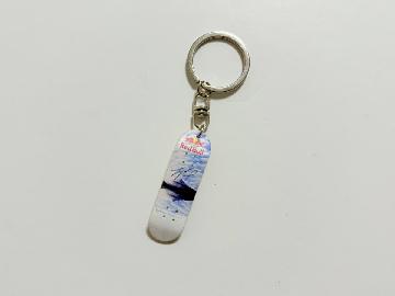 レッドブル×堀米雄斗 オリジナルキーホルダー 全2種